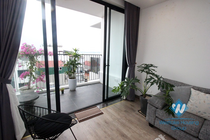 Lake view 2 bedrooms apartment with morden equiped for rent in Tay Ho area.